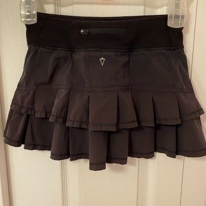 Black Ivivva Set the Pace Skirt Size 12